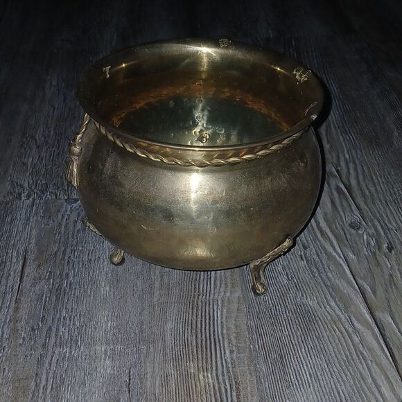 Hosley Vintage Solid Brass Pot Vase Hammered with Rope Detail, Boho, Planter - Picture 2 of 8